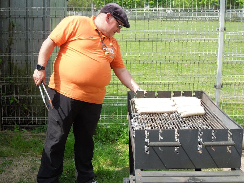 Auch für das leibliche Wohl wurde gesorgt Auch für das leibliche Wohl wurde gesorgt