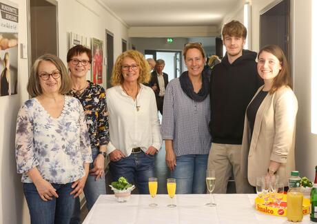 Die fleißigen Helfer im Hintergrund aus der Geschäftsstelle des KSV Baunatal Annette, Elfi, Anja, Melanie, Malte und Kira